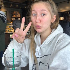 Meet your Posher, Alexie